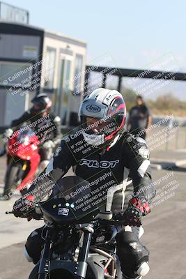 media/Oct-13-2025-Moto Forza (Mon) [[a66d839500]]/1-Around the Pits/
